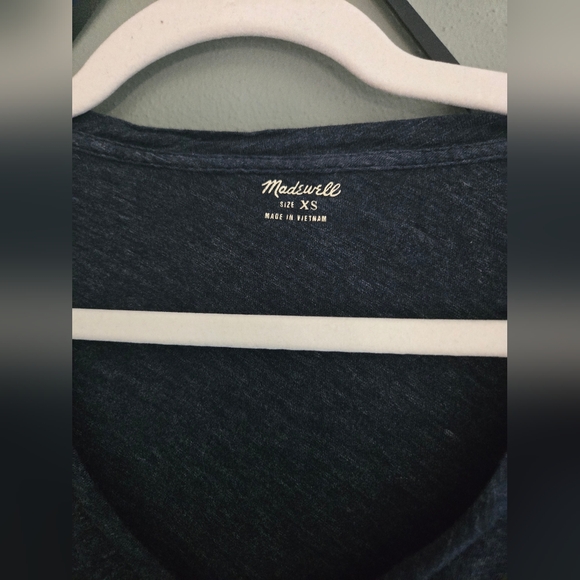Madewell Whisper Cotton Vneck Tee Heathered Navy - Picture 3 of 3